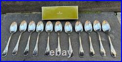 11 Cuillères à soupe CHRISTOFLE modèle ALBI métal argenté 20 cm + boîte
