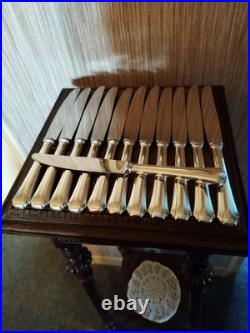 12 Couteaux de Table Modèle Boréal Art Déco en Métal Argenté
