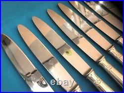 12 Couteaux de table ART DECO modèle GRAND PRIX DE MONACO métal argenté 25 cm