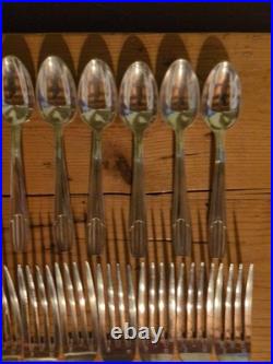 12 Couverts A Poisson Orfevrerie Argental Modele Au Filet Metal Argente Tb Etat