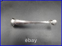 12 Cuillères à café CHRISTOFLE modèle Pompadour métal argenté + pince à sucre 12 Cuillères à café CHRISTOFLE modèle Pompadour métal argenté + pince à sucre