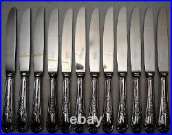 12 couteaux Francois Frionnet modèle louis XV réf A 25/11