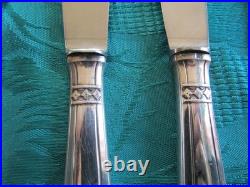 12 couteaux a entremet en métal argenté modèle Grand prix de Monaco 20,5cm