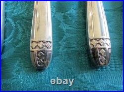 12 couteaux a entremet en métal argenté modèle Grand prix de Monaco 20,5cm