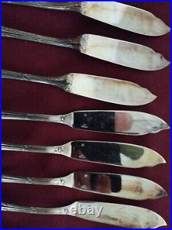 12 couteaux a poisson en métal argenté Christofle modèle Rubans L 2