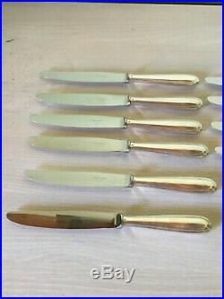 12 couteaux de table Christofle modèle Perles avec écrin en métal argenté