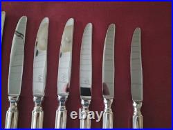 12 couteaux de table en métal argenté SFAM modèle filet chinon