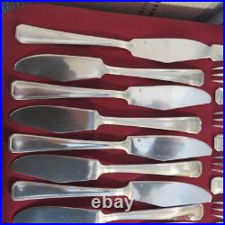 12 couteaux et 12 fourchettes a poisson en métal argenté frionnet modèle filet