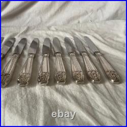 12 couteaux modèle GRAND PRIX DE MONACO métal argenté 21 cm couvert TBE 12 couteaux modèle GRAND PRIX DE MONACO métal argenté 21 cm couvert TBE