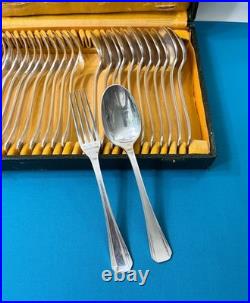 12 couverts a entremets CHRISTOFLE modèle BORÉAL métal argenté 18cm table