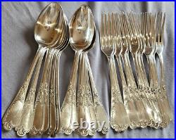 12 couverts de ménagère art nouveau métal argenté Modèle IRIS 20 pièces Ercuis 12 couverts de ménagère art nouveau métal argenté Modèle IRIS 20 pièces Ercuis