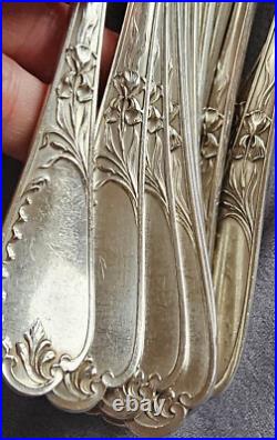 12 couverts de ménagère art nouveau métal argenté Modèle IRIS 20 pièces Ercuis 12 couverts de ménagère art nouveau métal argenté Modèle IRIS 20 pièces Ercuis