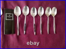 12 cuillères a café en métal argenté Christofle modèle Orly