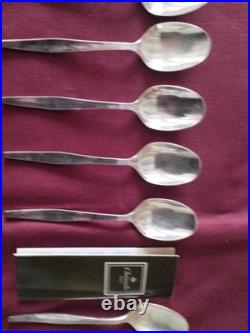 12 cuillères a café en métal argenté Christofle modèle Orly