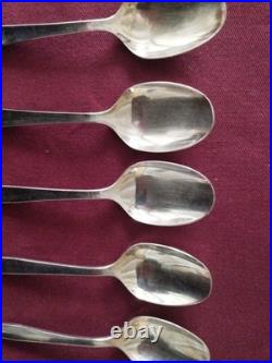 12 cuillères a café en métal argenté Christofle modèle Orly