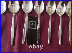 12 cuillères a soupe en métal argenté Christofle modèle Orly