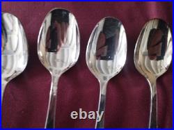 12 cuillères a soupe en métal argenté Christofle modèle Orly