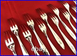 12 fourchettes à dessert / gâteaux CHRISTOFLE métal argenté Modèle ATLANTIQUE