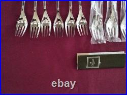 12 fourchettes a entremet en métal argenté modèle orly