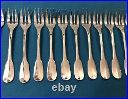 12 fourchettes à gâteaux CHRISTOFLE modèle CLUNY métal argenté Couvert 15,8 cm