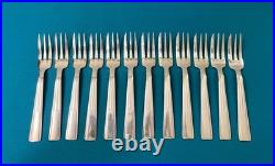 12 fourchettes à gâteaux ERCUIS modèle PIERREFONDS métal argenté ART DÉCO 16,5