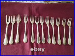 12 fourchettes a gâteaux en métal argenté christofle modèle spatours