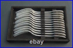 12 fourchettes en métal argenté christofle modèle coquille vendôme 20,5 cm