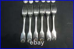 12 fourchettes en métal argenté christofle modèle coquille vendôme 20,5 cm