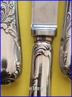 12 grands couteaux CHRISTOFLE modèle MARLY métal argenté couvert 24,5 cm 12 grands couteaux CHRISTOFLE modèle MARLY métal argenté couvert 24,5 cm