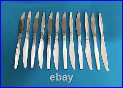 12 grands couteaux CHRISTOFLE modèle ORLY par LINO SABATTINI métal argenté table