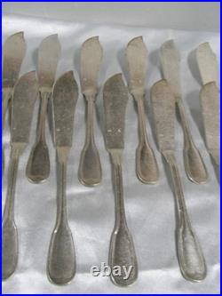 18 Couteaux A Poisson Ancien Métal Argente Modèle Vieux Paris Uni Plat