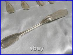 18 Couteaux A Poisson Ancien Métal Argente Modèle Vieux Paris Uni Plat