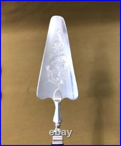 2 pelle à tarte et gâteaux en métal argenté Modèle ROCAILLE MARLY manche ébène