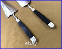 2 pelle à tarte et gâteaux en métal argenté Modèle ROCAILLE MARLY manche ébène