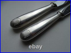 24 couteaux CHRISTOFLE modele coquille VENDOME métal argenté 24,5 cm et 20 cm 24 couteaux CHRISTOFLE modele coquille VENDOME métal argenté 24,5 cm et 20 cm