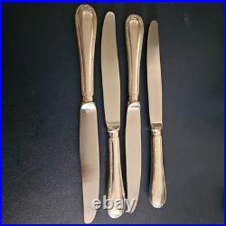 4 Couteaux de Table Christofle Modèle RUBANS Métal Argenté 24,5cm TBE 4 Couteaux de Table Christofle Modèle RUBANS Métal Argenté 24,5cm TBE