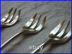 6 fourchettes à huîtres, modèle baguette (Christofle), métal argenté