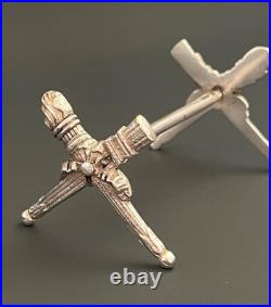 9 porte couteaux en métal argenté modèle carquois flambeau