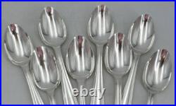 Alfénide/Christofle modèle Paris, 8 couverts de table métal argenté, 16 pièces Alfénide/Christofle modèle Paris, 8 couverts de table métal argenté, 16 pièces