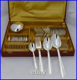Alfénide, Christofle modèle Paris, ménagère 38 pièces, Art Déco, métal argenté Alfénide, Christofle modèle Paris, ménagère 38 pièces, Art Déco, métal argenté