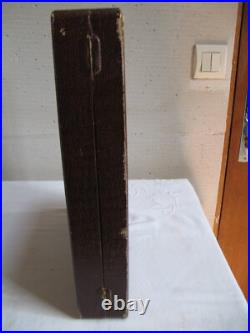 Ancienne ménagère ERCUIS métal argenté 37 pièces modèle art déco dans son écrin Ancienne ménagère ERCUIS métal argenté 37 pièces modèle art déco dans son écrin