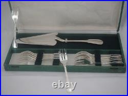 Argental modèle au Filet, 12 fourchettes à gâteaux + pelle en métal argenté Argental modèle au Filet, 12 fourchettes à gâteaux + pelle en métal argenté