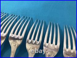 BRILLANTE ménagère 37 pièces CHRISTOFLE modèle DELAFOSSE métal argenté couvert BRILLANTE ménagère 37 pièces CHRISTOFLE modèle DELAFOSSE métal argenté couvert