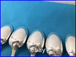 BRILLANTE ménagère 37 pièces CHRISTOFLE modèle DELAFOSSE métal argenté couvert BRILLANTE ménagère 37 pièces CHRISTOFLE modèle DELAFOSSE métal argenté couvert
