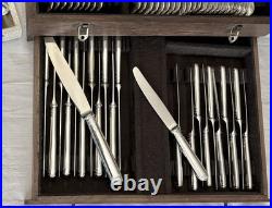 Belle Menagere En Metal Argente Christofle Modele Malmaison 82 Pieces