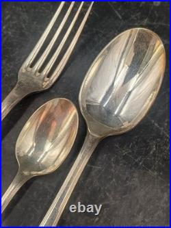 Belle ménagère 37 pièces CHRISTOFLE modèle AMERICA métal argenté Très bon état