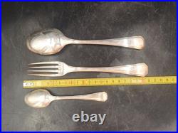 Belle ménagère 37 pièces CHRISTOFLE modèle AMERICA métal argenté Très bon état