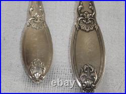 Boulenger ménagère 37 pièces en métal argenté très beau modèle bon état coffret Boulenger ménagère 37 pièces en métal argenté très beau modèle bon état coffret