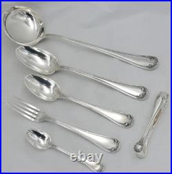 Boulenger modèle Louis XV Rocaille, ménagère de 39 pièces en métal argenté