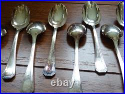 CHRISTOFLE 12 ANCIENNES CUILLERES CAFE metal argenté MODELE AMERICA lg 13,5 cm CHRISTOFLE 12 ANCIENNES CUILLERES CAFE metal argenté MODELE AMERICA lg 13,5 cm